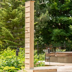 Leisurecraft Canadian Timber Sierra Pillar Shower